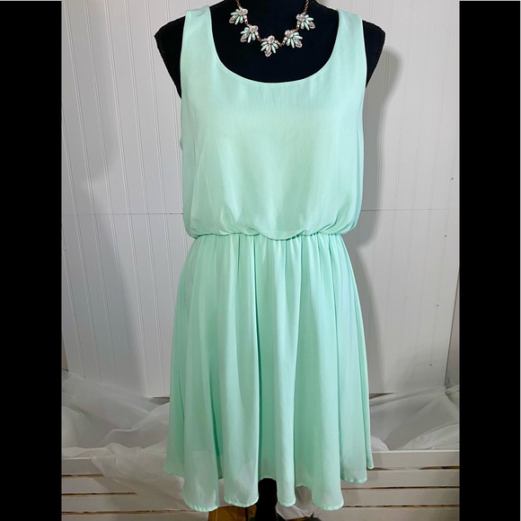 Lush Dresses & Skirts - Mint Green Dress ,Chiffon, Sleeveless 👗 , L